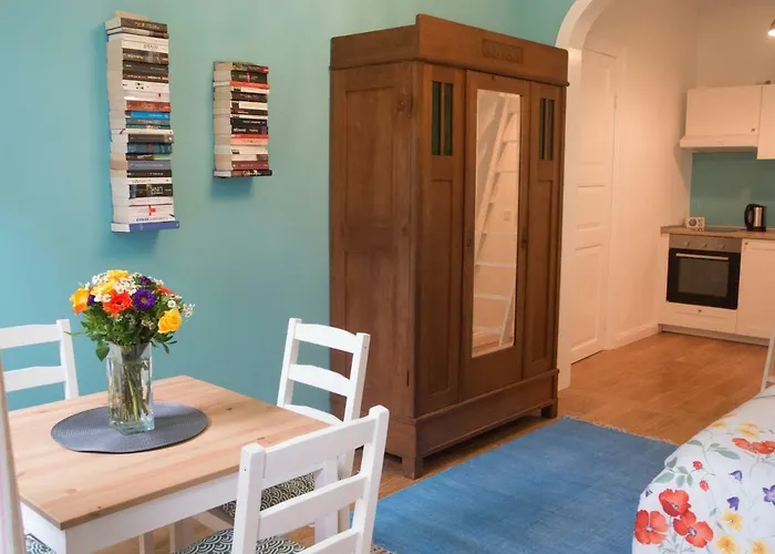 Schoenes Apartment Blau Zentral